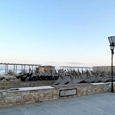 Mamaia Nord Apartment *
